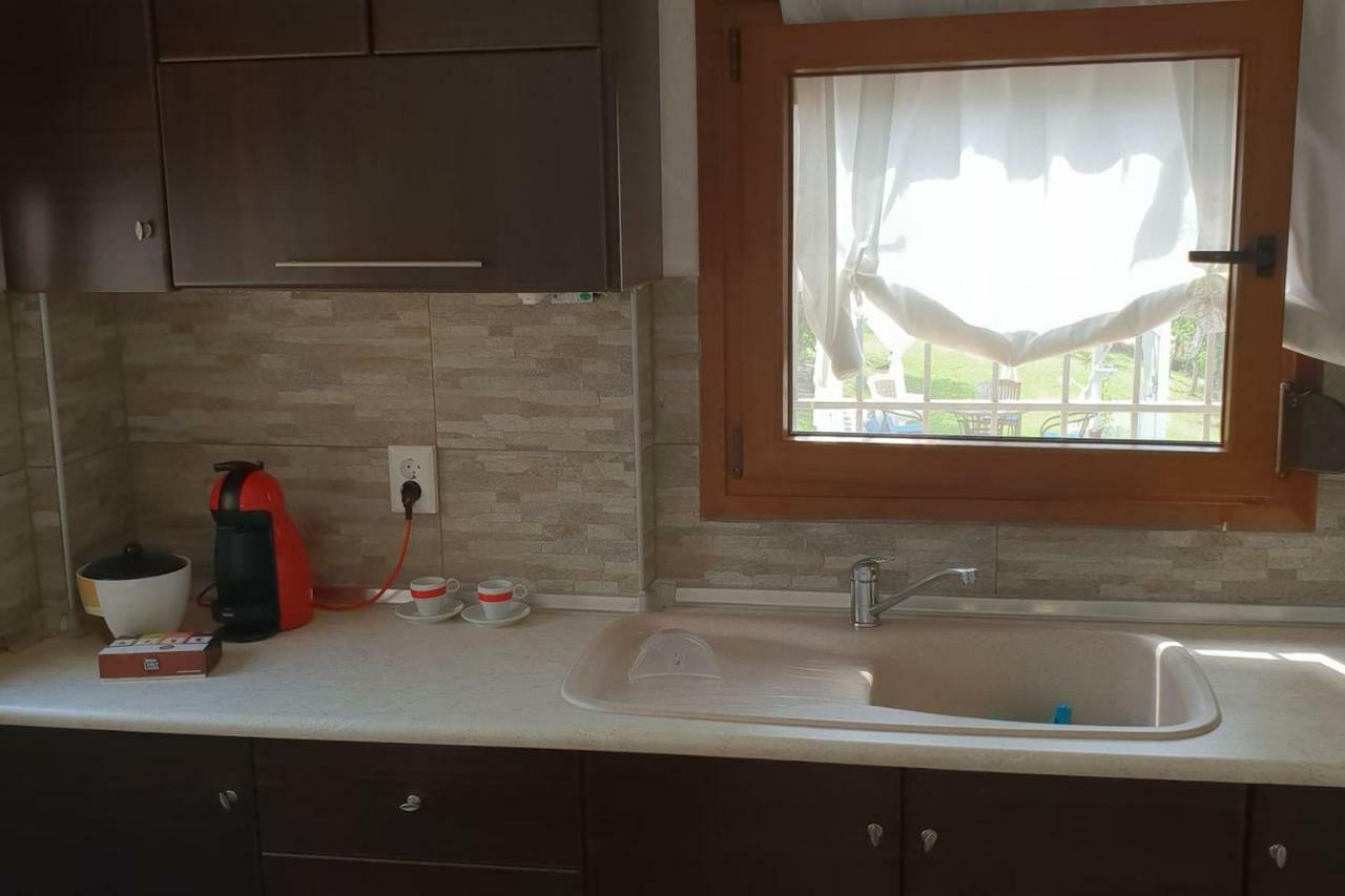 Maria'S Luxury Apartment Kassandria Bagian luar foto